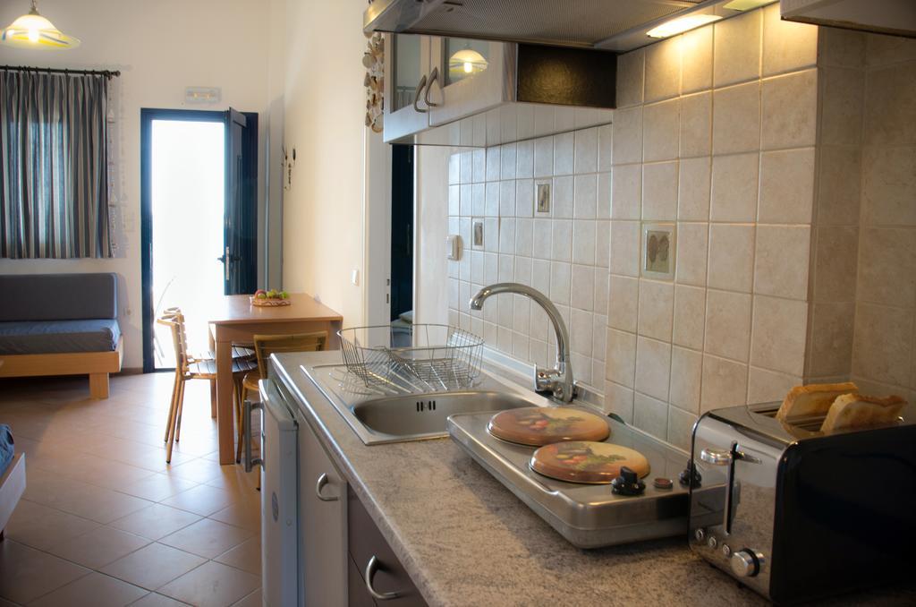 Yialos Studios-Apartments Makrýgialos 外观 照片